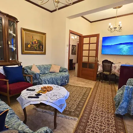 Family-friendly In A With 4k Netflix And Fast Internet, 30 Mins Away From Thessaloniki * Gefyra