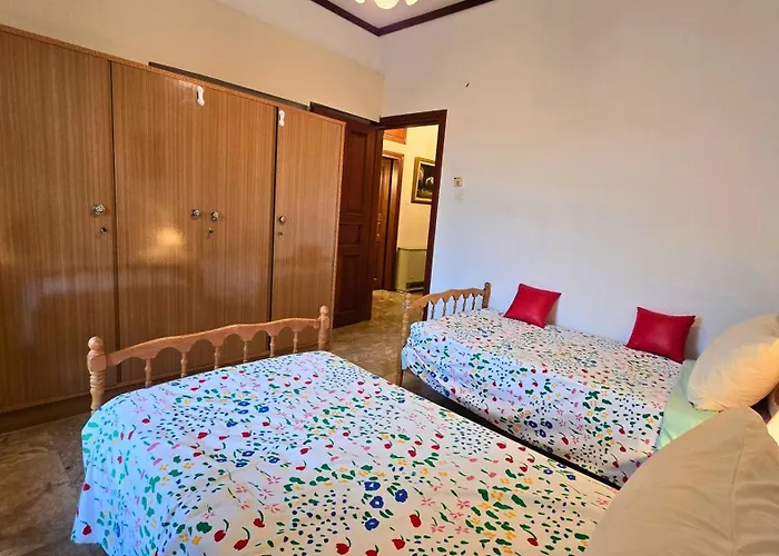 Apartament Family-friendly In A With 4k Netflix And Fast Internet, 30 Mins Away From Thessaloniki *