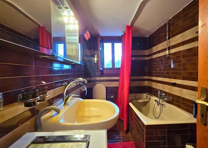 Family-friendly In A With 4k Netflix And Fast Internet, 30 Mins Away From Thessaloniki Apartament