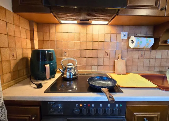 Family-friendly In A With 4k Netflix And Fast Internet, 30 Mins Away From Thessaloniki *