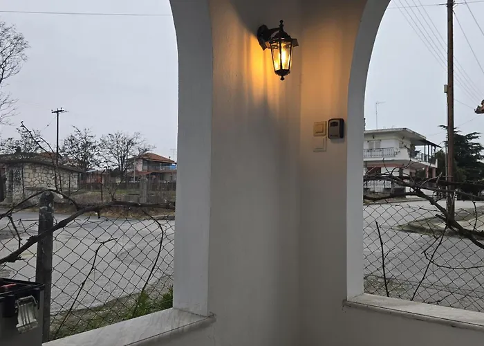 Apartament Family-friendly In A With 4k Netflix And Fast Internet, 30 Mins Away From Thessaloniki *